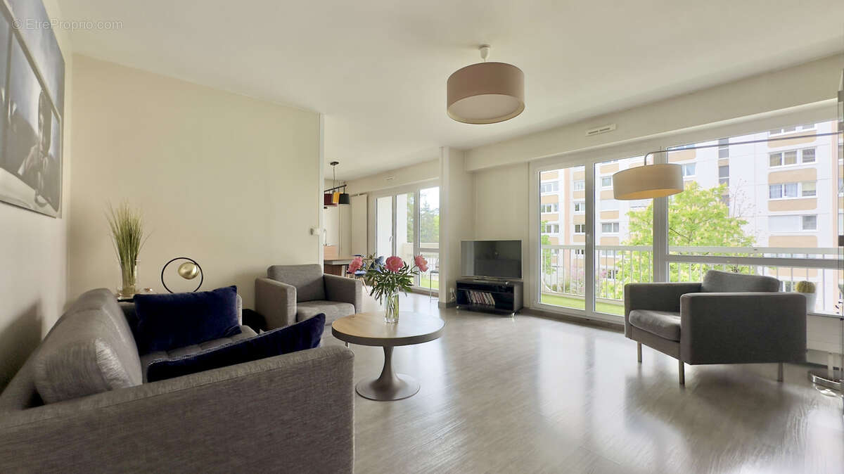 Appartement à LYON-5E