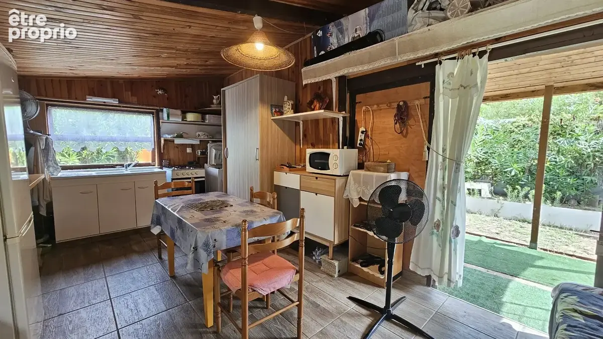 Terrain de loisir arboré de 380m²  avec un bâti et extérieurs - photo 4