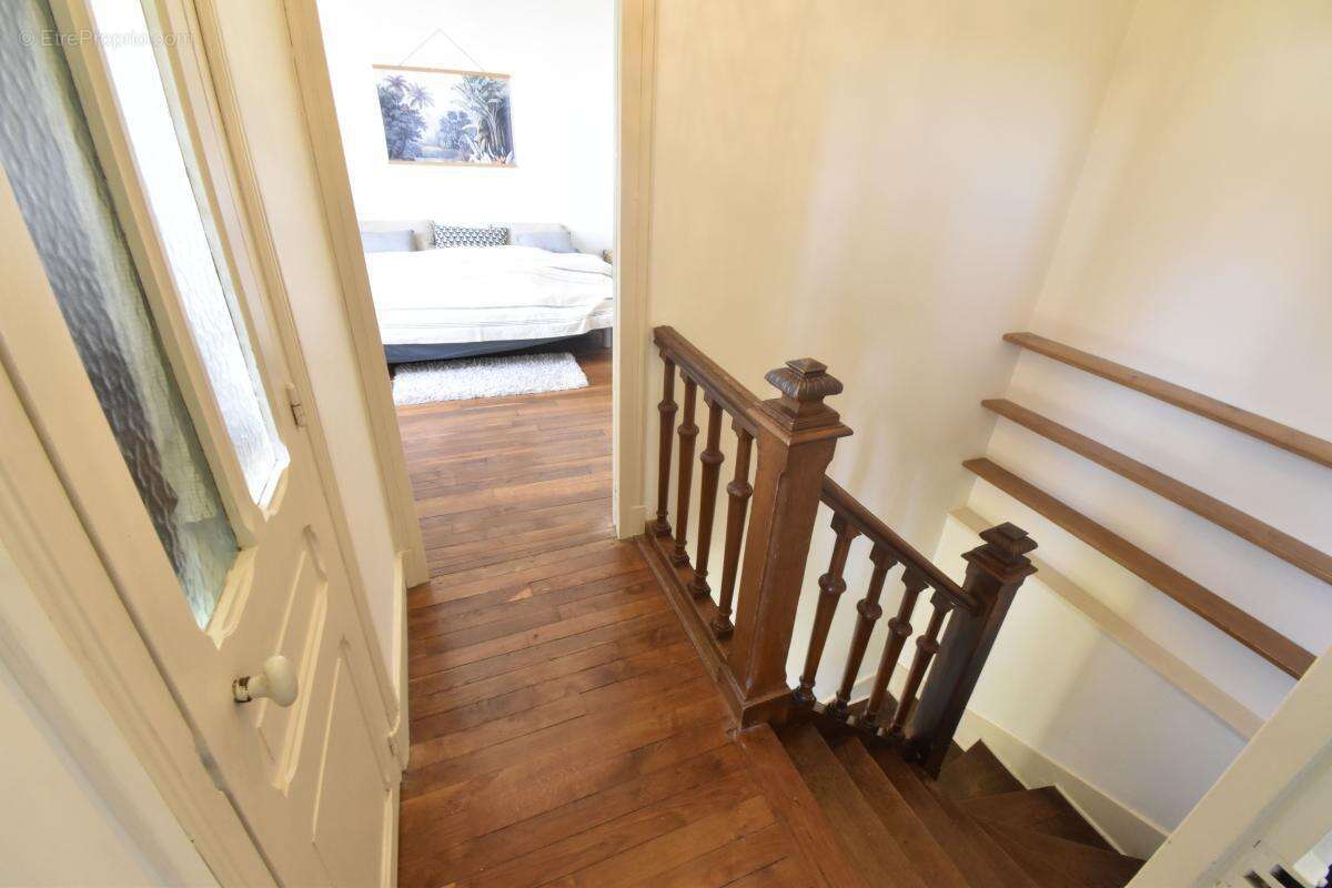 Maison à COSNE-COURS-SUR-LOIRE