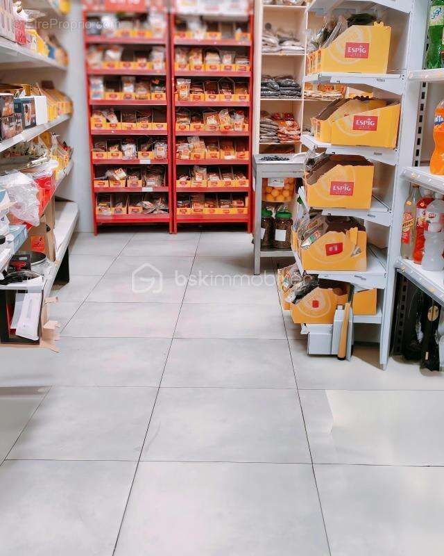 Commerce à LE KREMLIN-BICETRE