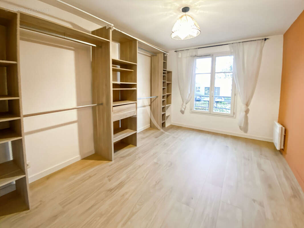 Appartement à VAUREAL