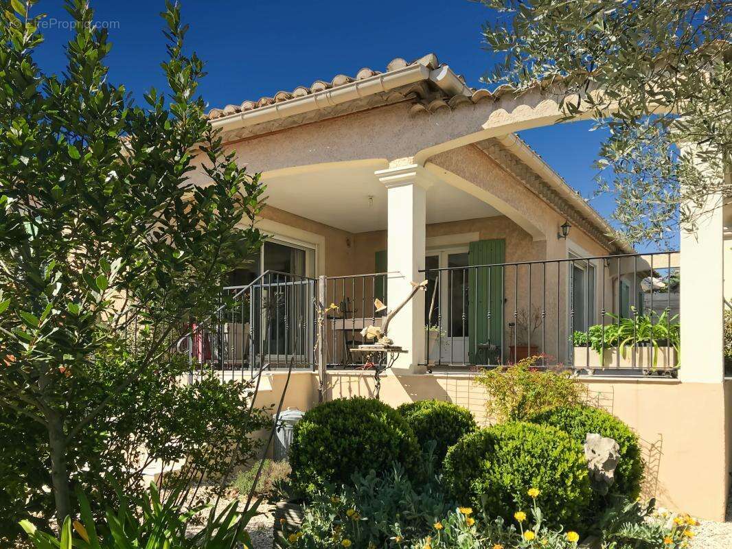 Maison à UZES