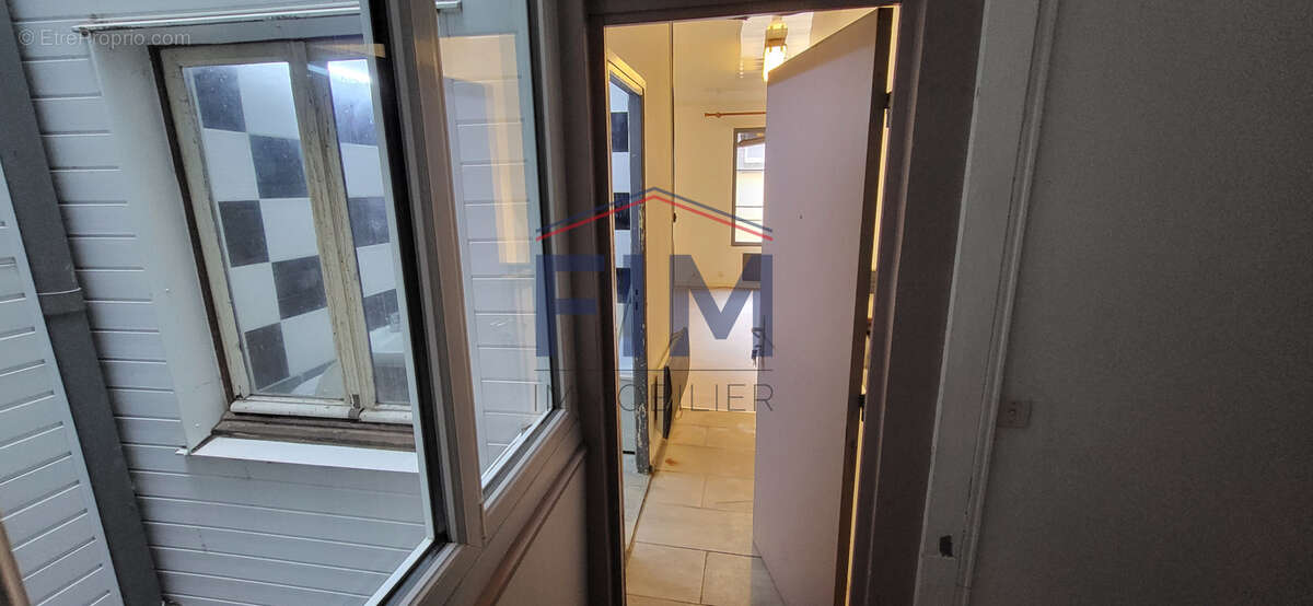 Exclusivite , ideal pied a terre, appartement de type studio,  proche du port de plaisance - photo 11