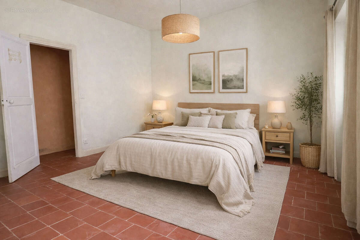 Maison à MONTPEYROUX