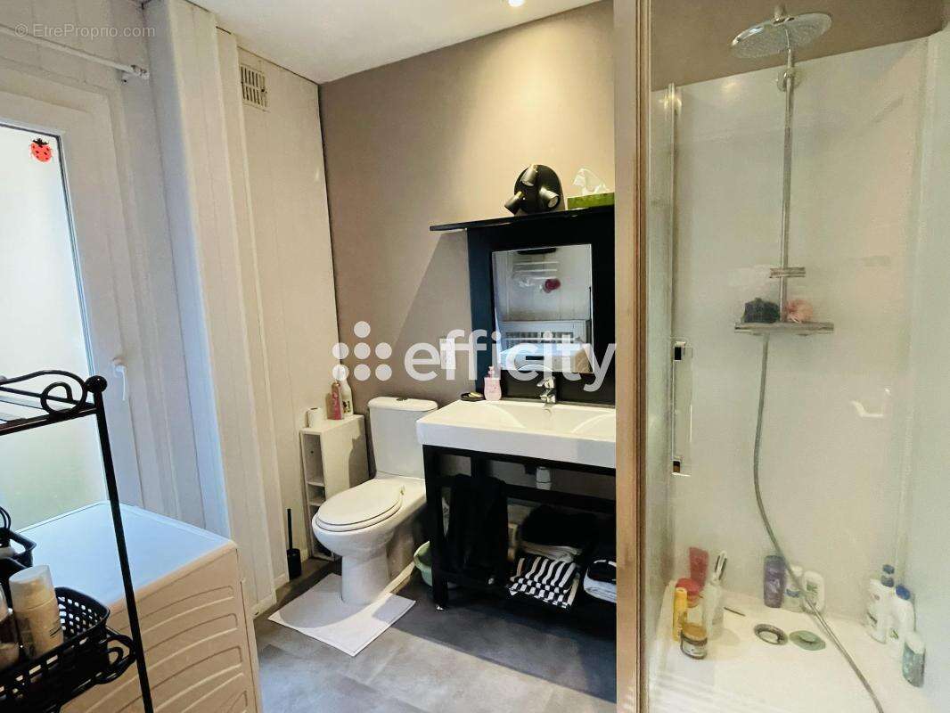 Maison à LA FERTE-BERNARD