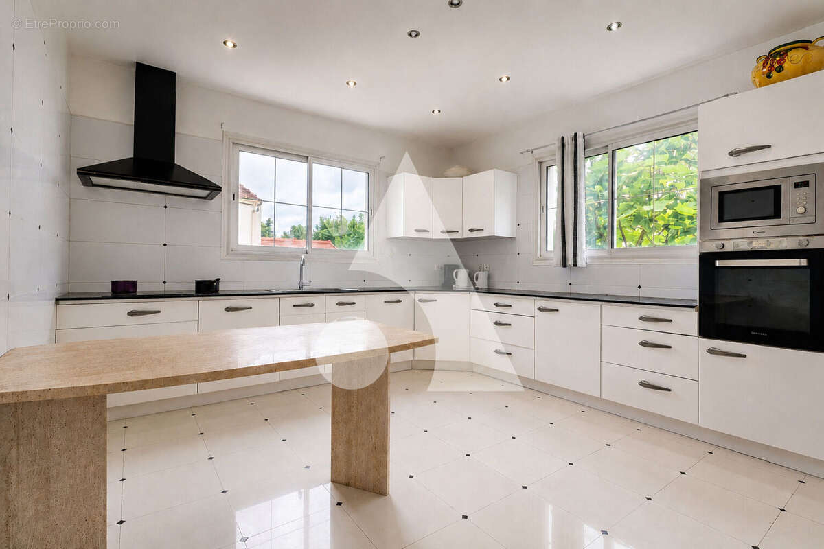 Appartement à NOISY-LE-SEC