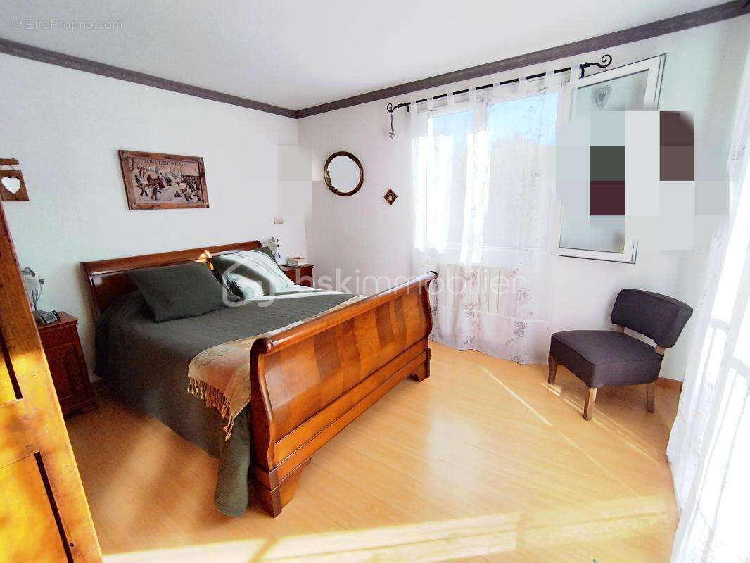 Maison à LE POUGET