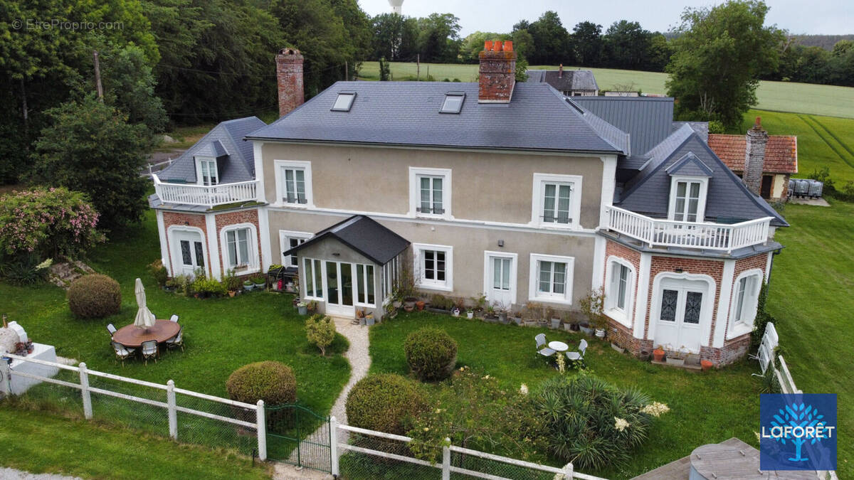 Maison à BERNAY