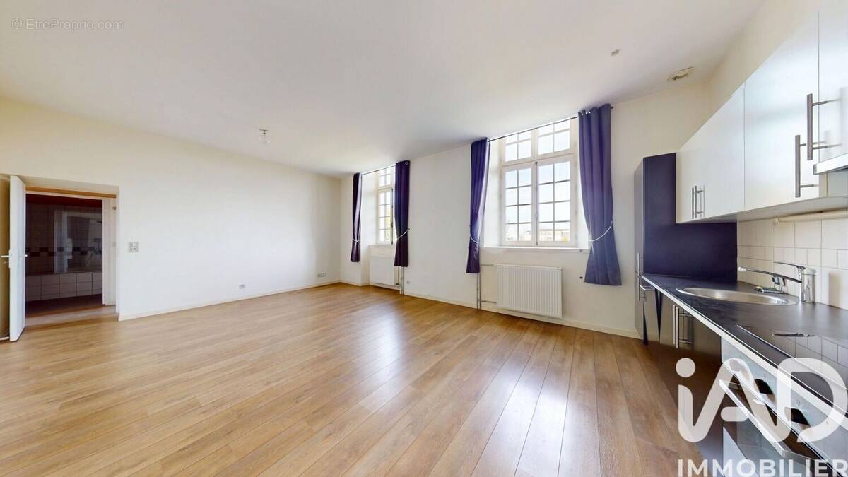 Photo 1 - Appartement à AUXERRE