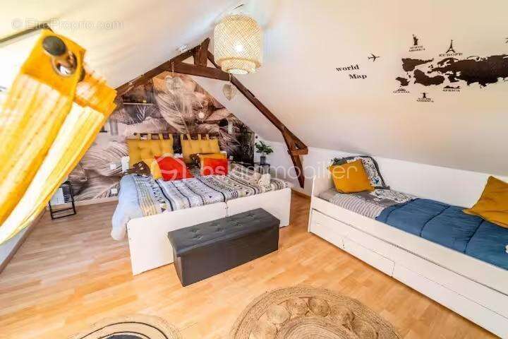 Immeuble en monopropriété composé de trois appartements à Équemauville, aux portes de Honfleur - photo 9