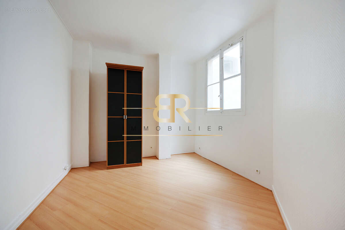 Appartement à PARIS-6E