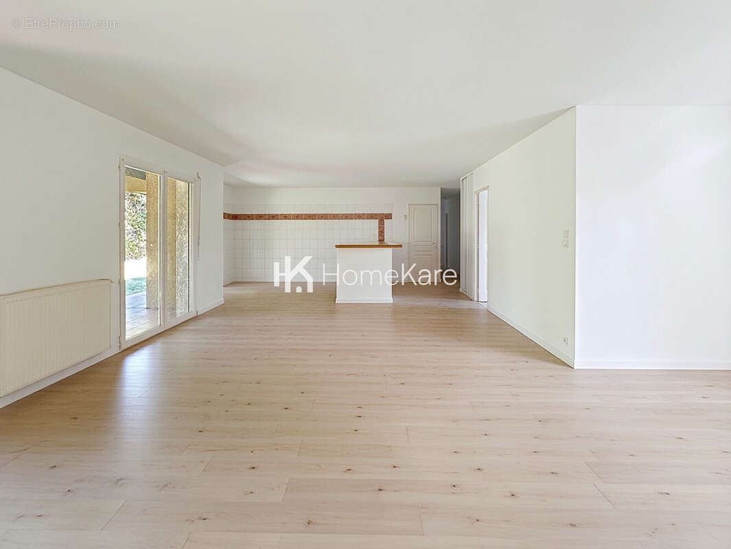 Maison 160 m² à Pujaudran  - photo 4