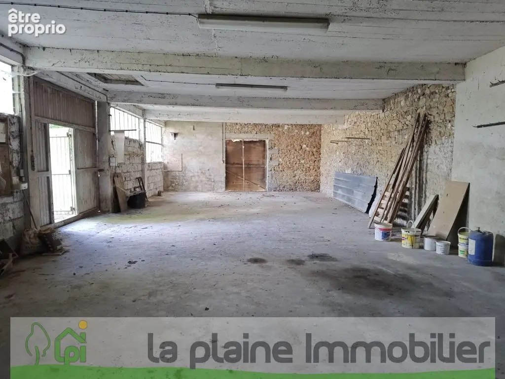 Maison 149m² à rénover avec bâtiment de 126m² au sol - photo 13