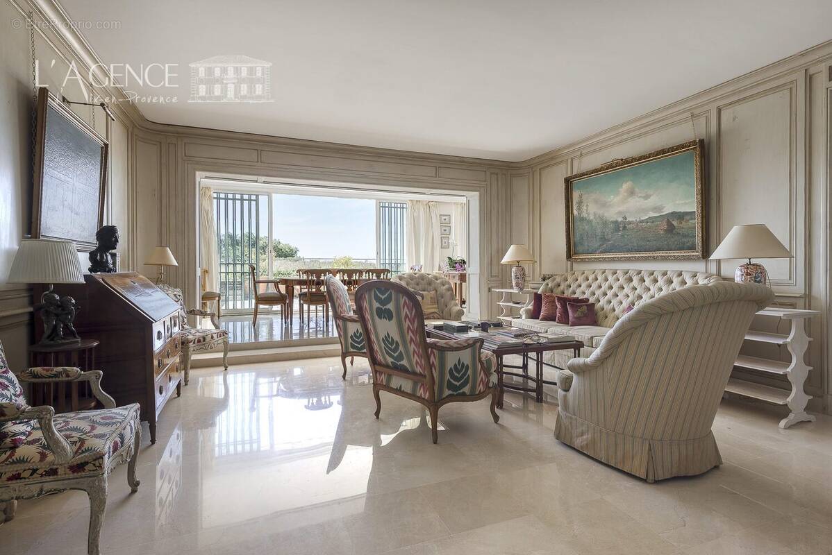 Appartement à AIX-EN-PROVENCE