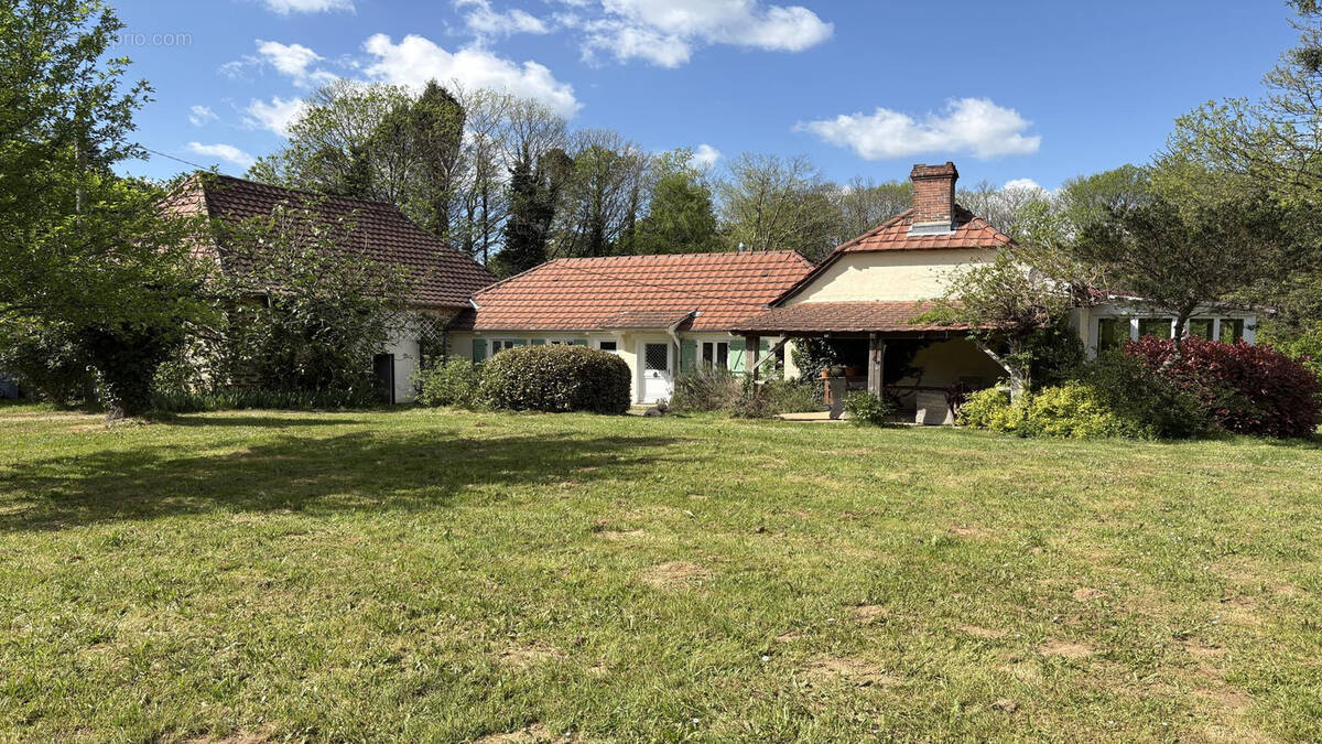 Maison à SAINT-SORNIN-LAVOLPS