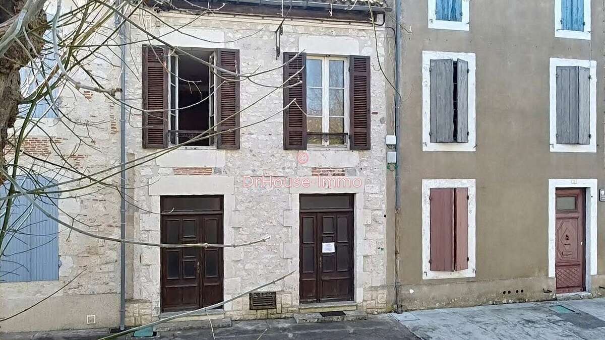 Maison à LAPARADE