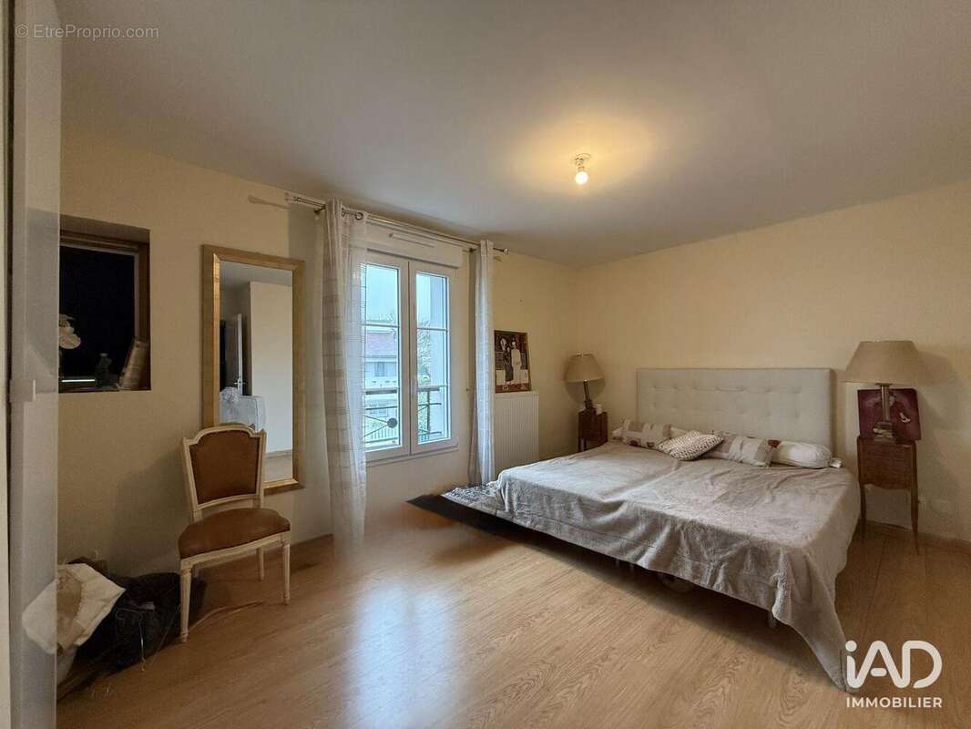 Photo 3 - Maison à BONNEUIL-SUR-MARNE