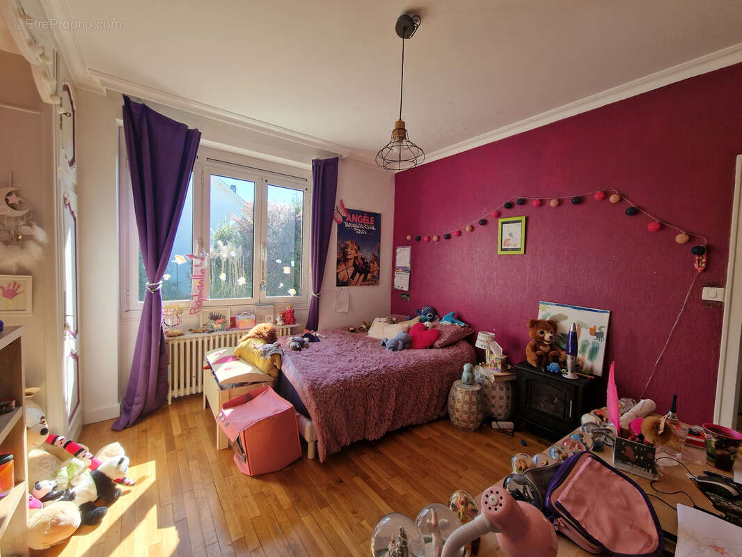 Maison à BRIVE-LA-GAILLARDE