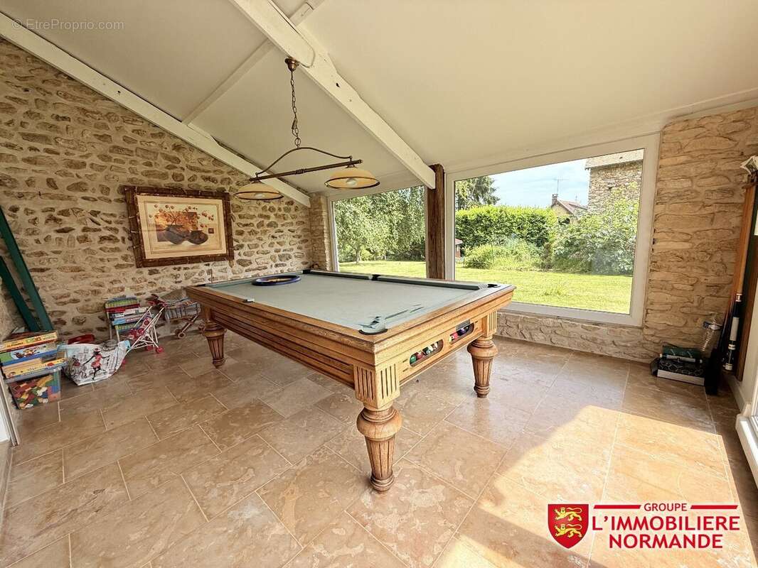 Maison à LA CHAPELLE-REANVILLE