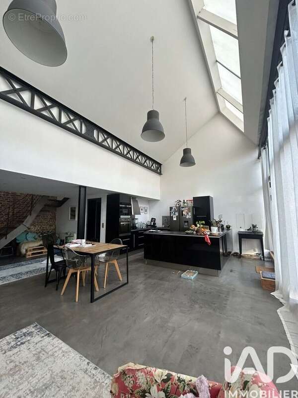 Photo 8 - Commerce à TOURCOING