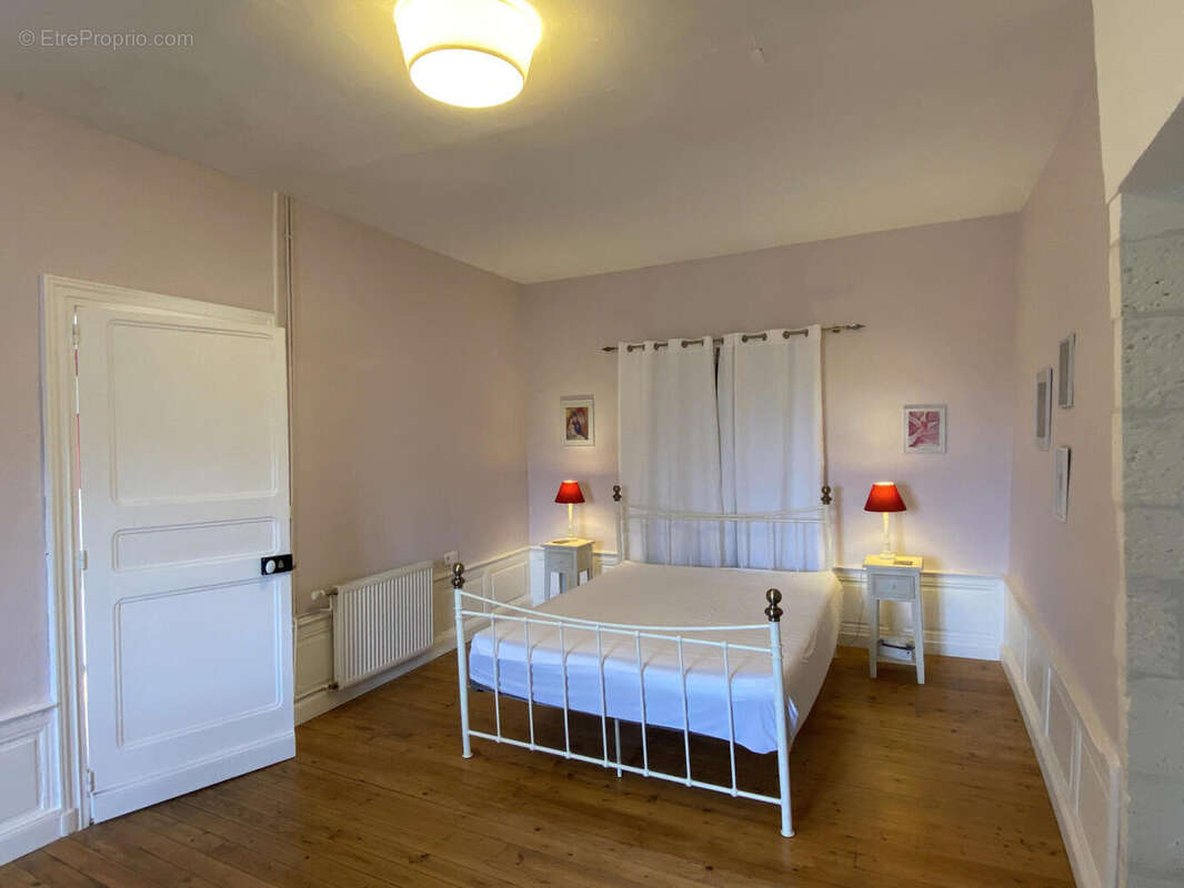 middle bedroom - Maison à CHALAIS