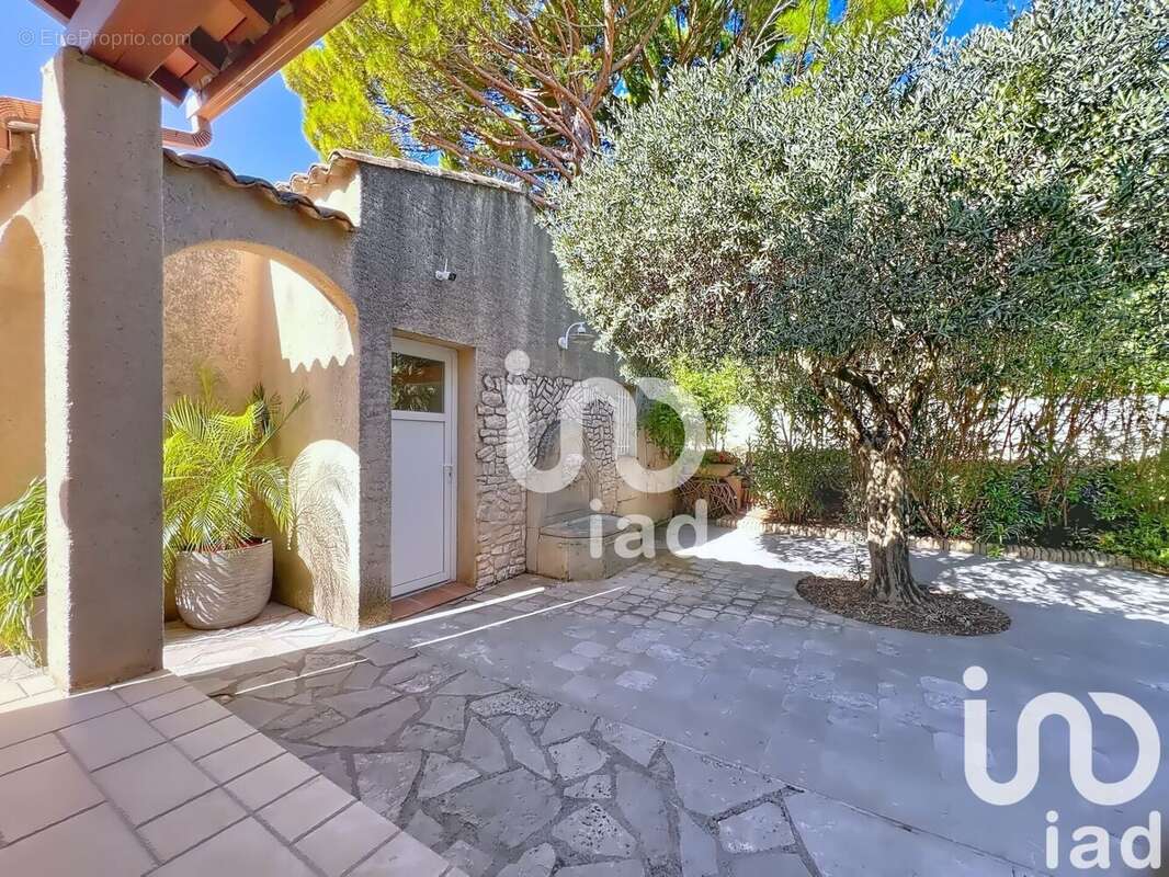 Photo 3 - Maison à VOLX