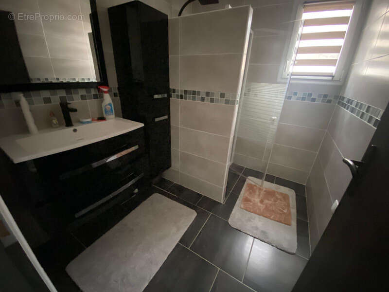 Maison à SAINT-CYR-EN-TALMONDAIS