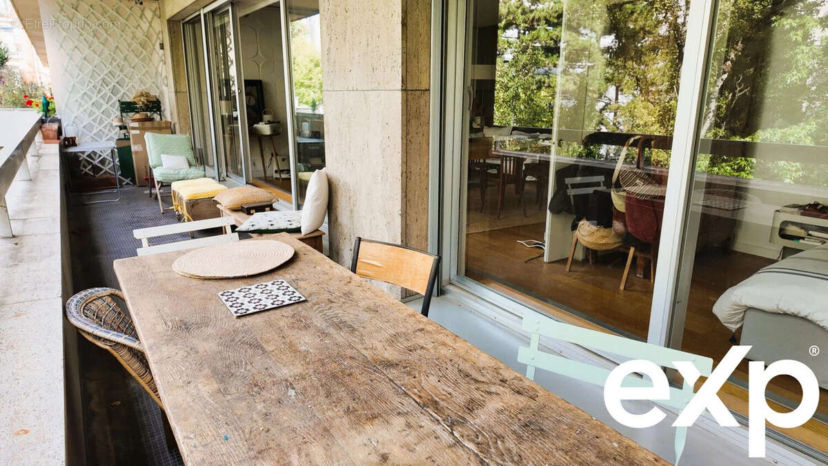 Appartement à PARIS-15E