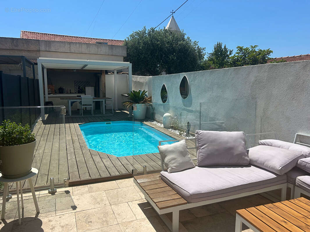 Maison à MARSEILLE-10E