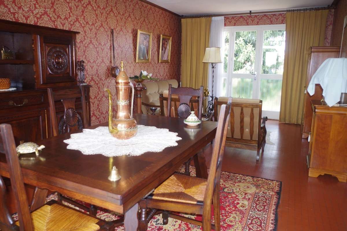 Maison à SAINT-ANDRE-DE-LA-MARCHE