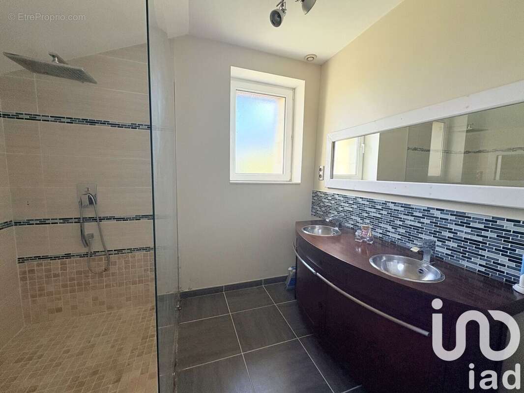 Photo 8 - Maison à ALLONNES