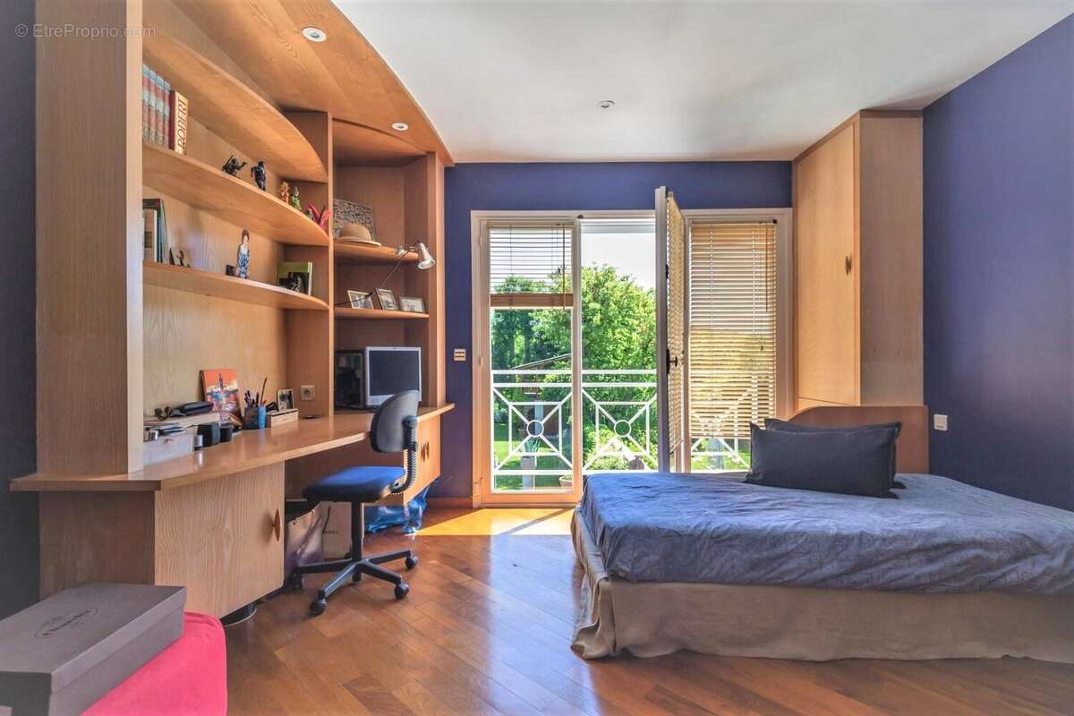 Maison à NOGENT-SUR-MARNE