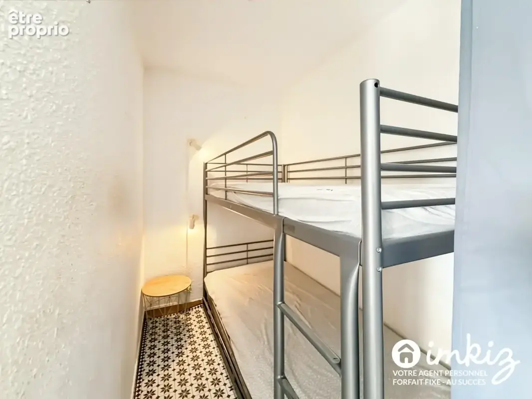 Appartement 2 coins nuit - veranda -stationnement - photo 16