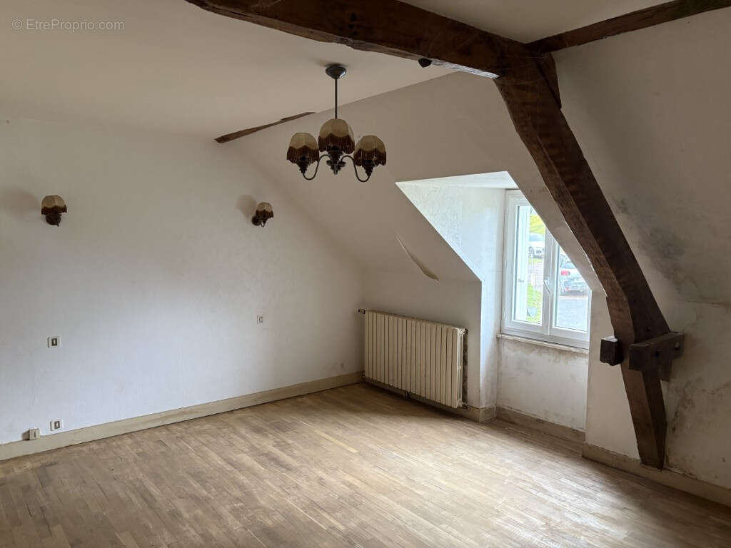 Maison à MASSERET