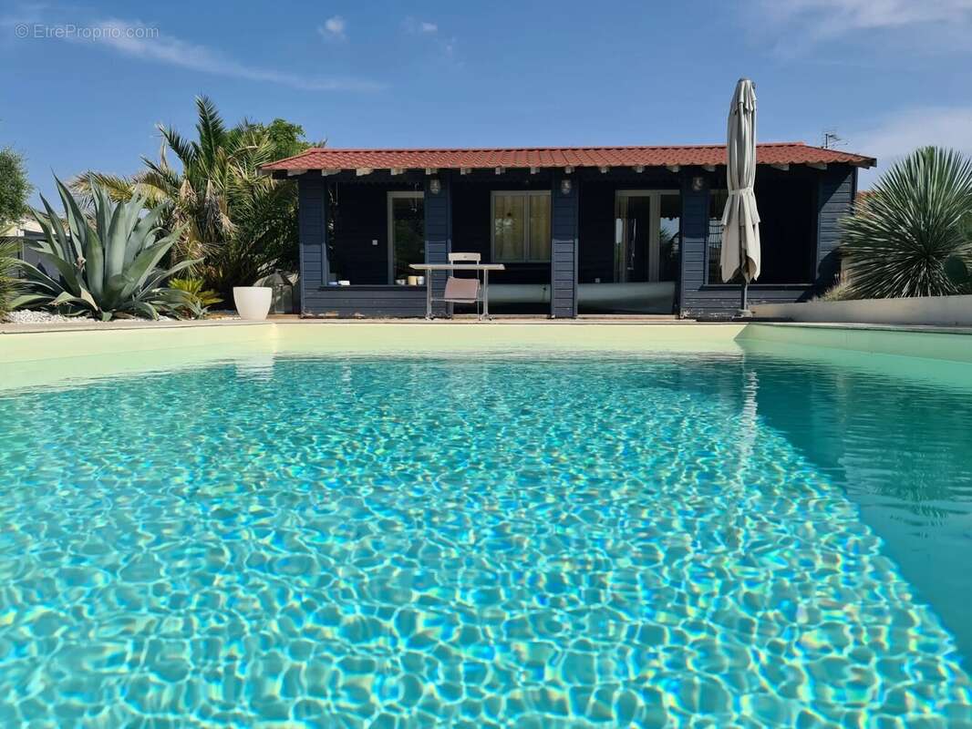 Maison à GRATENTOUR