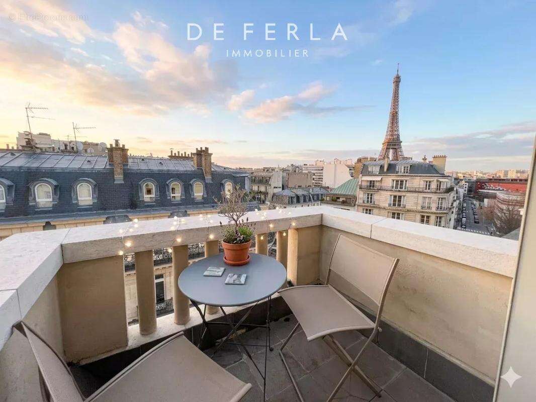 Appartement à PARIS-7E