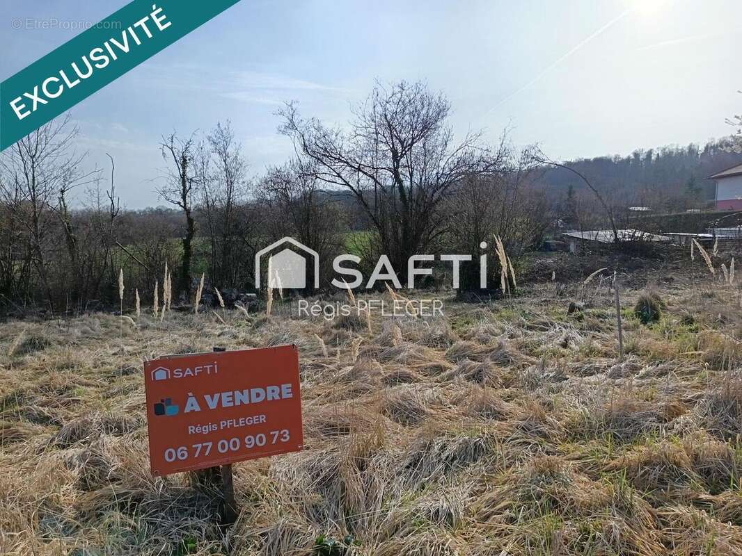 Photo 3 - Terrain à BEAUCOURT