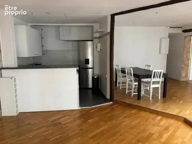 Paris 18ème, rue  Feutrier Appartement T3, 60m² - photo 3