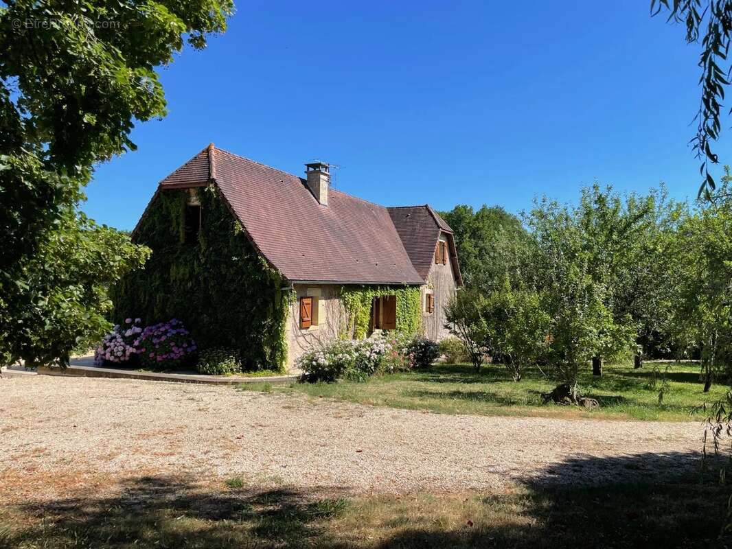 Maison familiale périgourdine contemporaine dans un cadre idyllique - photo 20