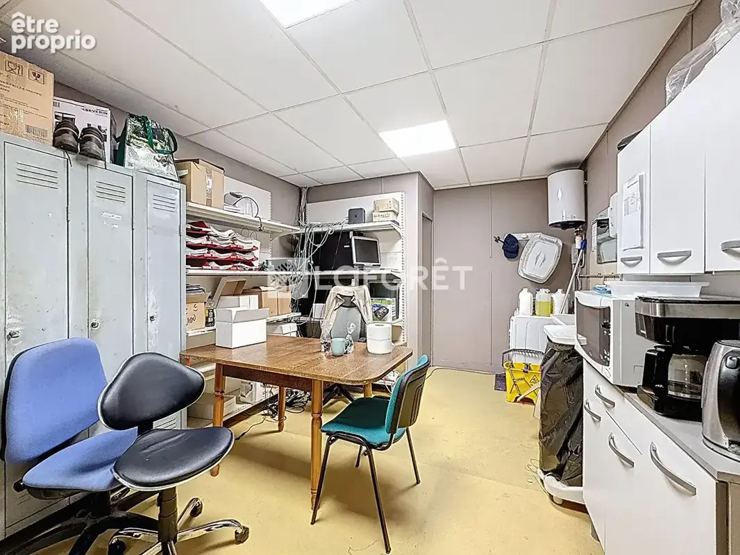 Local commercial Saumur - photo 10