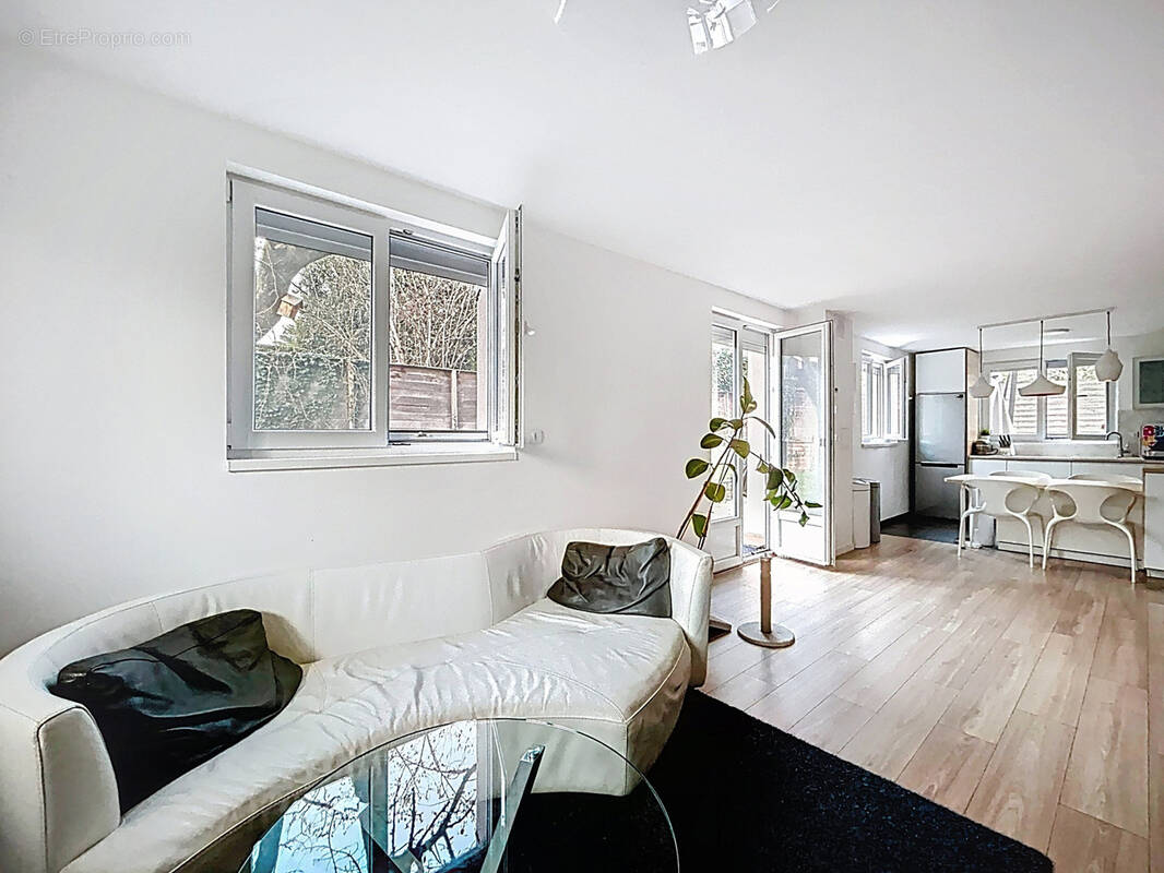 Maison à TASSIN-LA-DEMI-LUNE