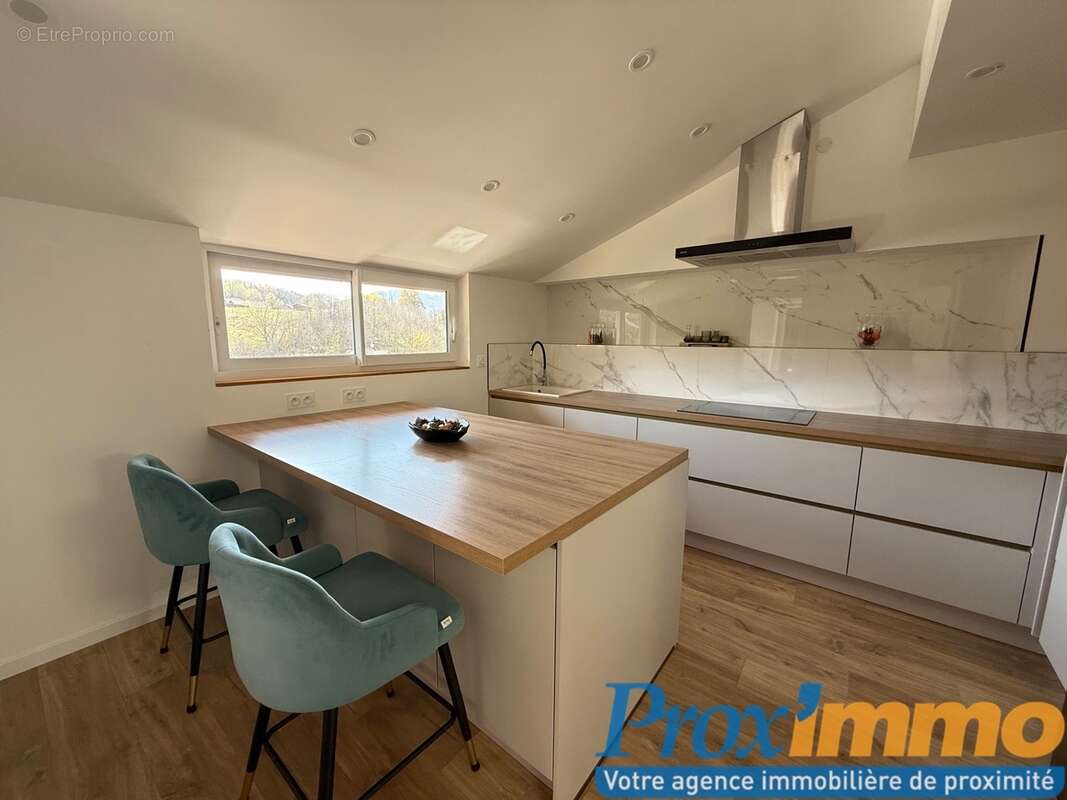 Appartement à RIVES