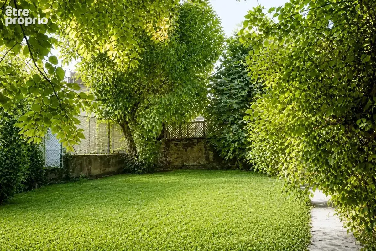Maison de 4 pièces de 90 m² à Laroche-Saint-Cydroine - photo 2