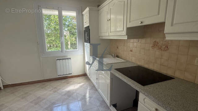 Appartement à PORTES-LES-VALENCE