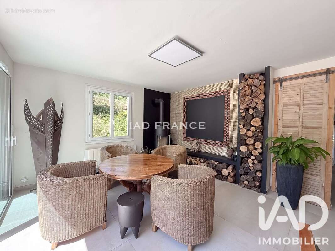 Photo 3 - Maison à PEYNIER