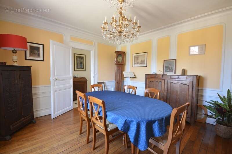 Maison à CROUY-SUR-OURCQ