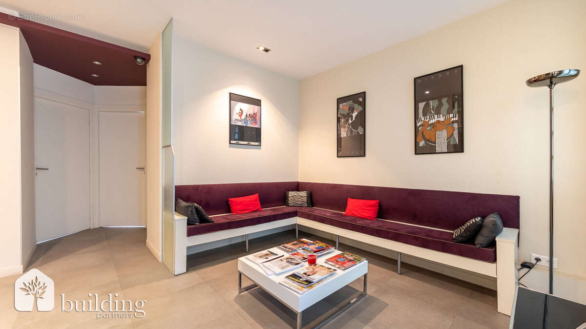 Appartement à PARIS-17E