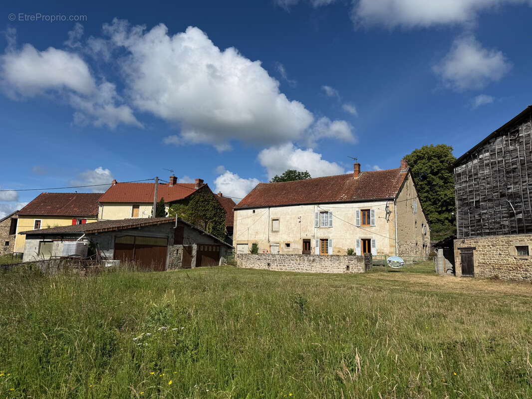 Maison à PIONSAT