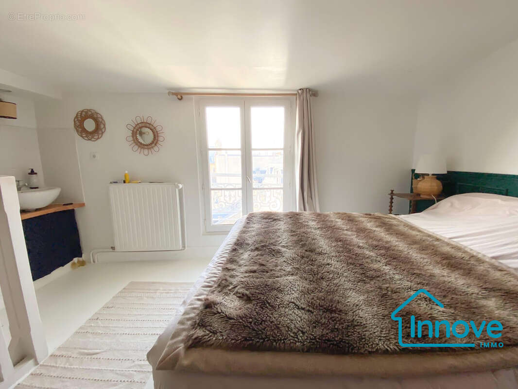 Appartement à VERSAILLES