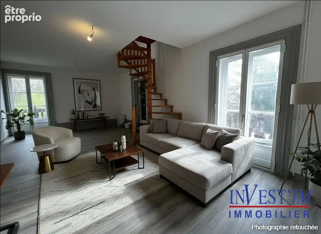 Appartement à ORLIENAS